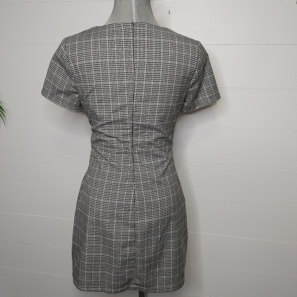 LULU'S Penny gingham knotted sheath dress S - Picture 5 of 10
